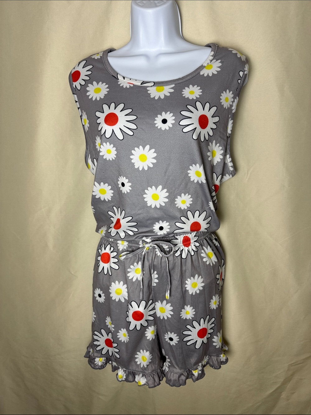 Gray Daisy Print Women's Short PJ Set